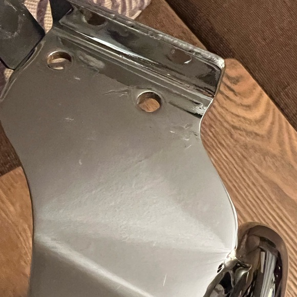 Harley Davidson Luggage Rack- Chrome - Picture 3 of 8